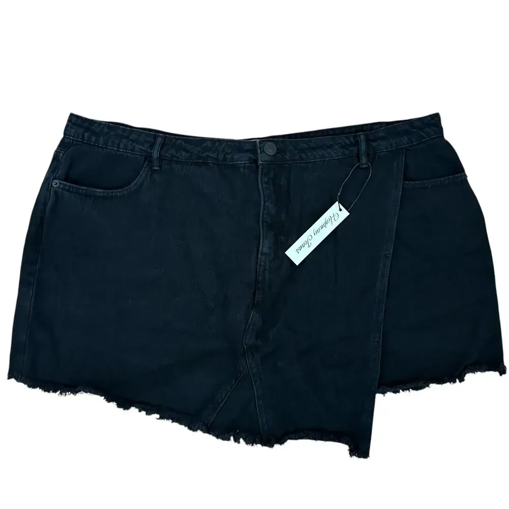 Highway Jeans Women's Plus Size Black Denim Skirt Shorts - Size 22 NWT